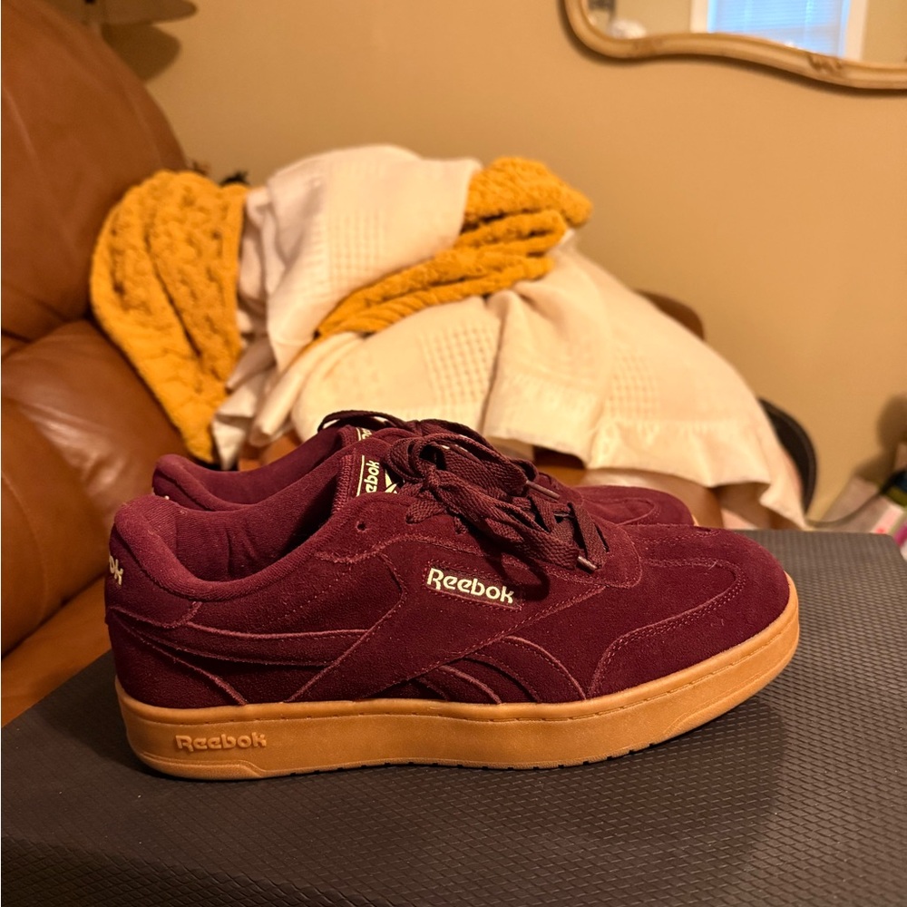 Women’s Reebok Ortholite Comfort Sneakers Size 9